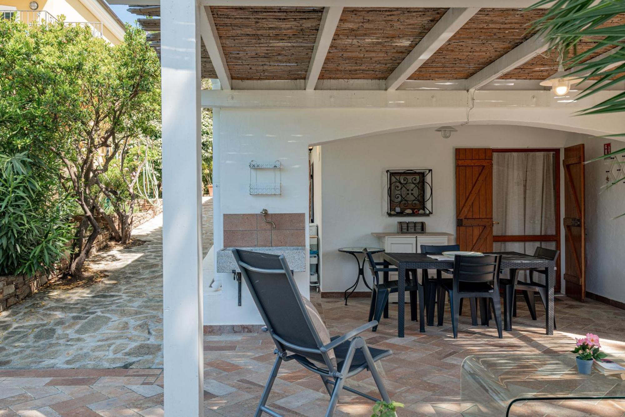 Casa Donatella, In Riva Al Mare! Βίλα Cala Liberotto Εξωτερικό φωτογραφία